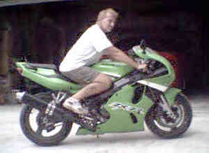 ZX7R